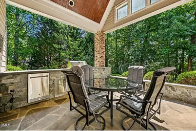 90110 Hoey, Chapel Hill, NC 27517 - Photo 15