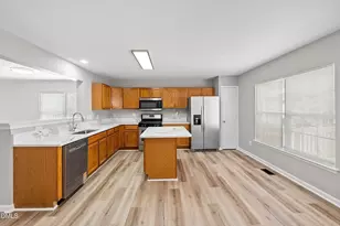 5101 Neuse Commons Ln, Raleigh, NC 27616 - Photo 17