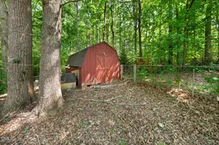 1019 Garden Ct, Burlington, NC 27215 - Photo 33