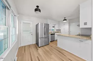 1019 Garden Ct, Burlington, NC 27215 - Photo 11