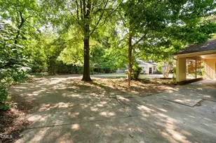 1019 Garden Ct, Burlington, NC 27215 - Photo 31
