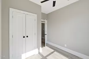 1013B Carroll St, Durham, NC 27707 - Photo 37