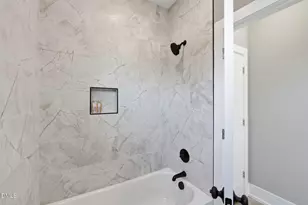 1013B Carroll St, Durham, NC 27707 - Photo 39