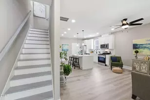 1013B Carroll St, Durham, NC 27707 - Photo 13