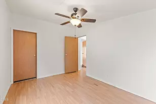 3040 Medlin Rd, Clayton, NC 27527 - Photo 15