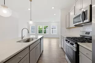 2030 Fishamble St, Fuquay-Varina, NC 27526 - Photo 27