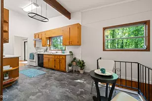 1808 Fairley Dr, Raleigh, NC 27607 - Photo 15