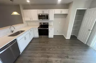 1003 Peony Ln, Youngsville, NC 27596 - Photo 5