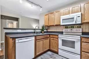 3000 Trailwood Pines Ln, Raleigh, NC 27603 - Photo 11