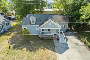 411 S 6th St, Smithfield, NC 27577 - Photo 21