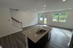 192 Blossom Fld Wy, Angier, NC 27501 - Photo 5