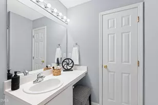 408 Stonecreek Dr, Apex, NC 27539 - Photo 13