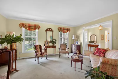 2047 Walker Avenue, Burlington, NC 27215 - Photo 9