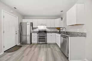 831 Dalewood Dr, Raleigh, NC 27610 - Photo 7