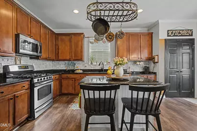 141 Jasper Point Drive, Holly Springs, NC 27540 - Photo 11