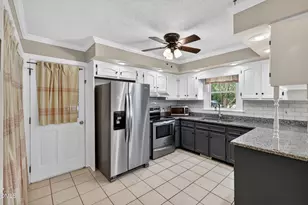 3437 Apple Meadow Dr, Fuquay Varina, NC 27526 - Photo 9
