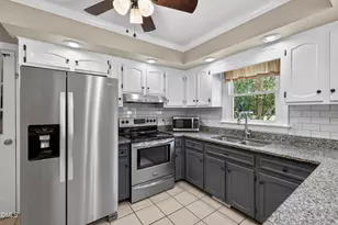 3437 Apple Meadow Dr, Fuquay Varina, NC 27526 - Photo 5
