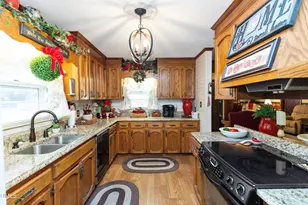 303 Chaucer Ct, Dunn, NC 28334 - Photo 13