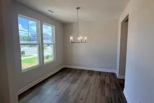 521 Crescent Wood Trl, Zebulon, NC 27597 - Photo 5
