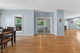 9005 Miranda Dr, Raleigh, NC 27617 - Photo 15