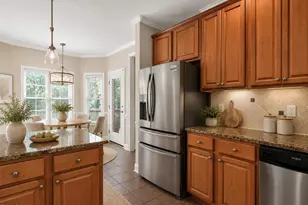 139 Lake Point Dr, Clayton, NC 27527 - Photo 9