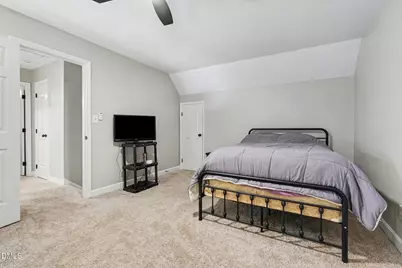 6016 Hampton Ridge Road, Raleigh, NC 27603 - Photo 11