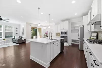 419 Methven Grove Drive, Cary, NC 27519 - Photo 5