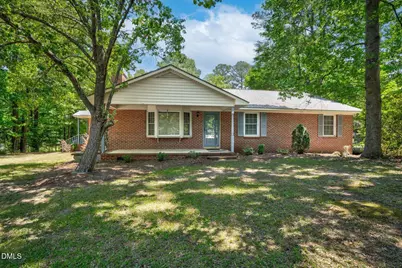 586 Northwoods Country, Tarboro, NC 27886 - Photo 3