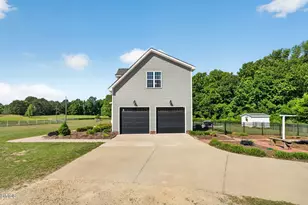 923 White Memorial Church Rd, Willow Springs, NC 27592 - Photo 3