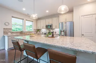103 Medfield Ct, Chapel Hill, NC 27517 - Photo 5