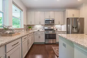 103 Medfield Ct, Chapel Hill, NC 27517 - Photo 7