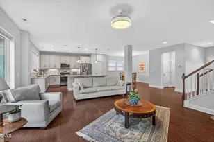 103 Medfield Ct, Chapel Hill, NC 27517 - Photo 5
