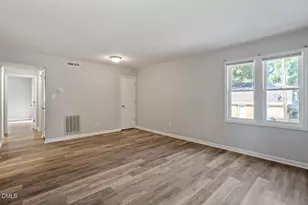 916 Fiske St, Durham, NC 27703 - Photo 7