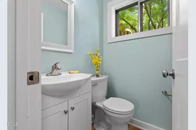 220 Elizabeth Street #Apt C10, Chapel Hill, NC 27514 - Photo 9