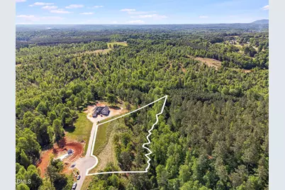 2262 Columbia Ridge, Connelly Springs, NC 28612 - Photo 3