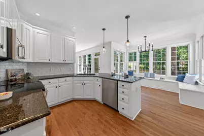 102 Tenbury Wells Drive, Cary, NC 27518 - Photo 9