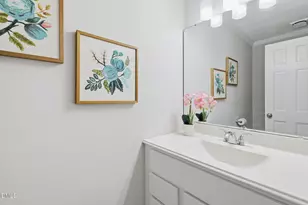 3329 Derbyshire Pl, Raleigh, NC 27604 - Photo 9