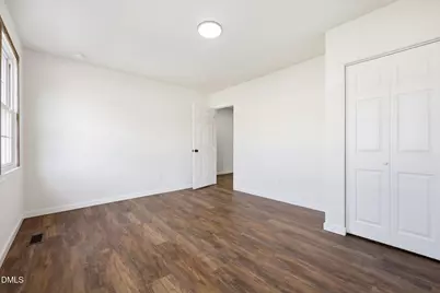 408 E Canary Street, Dunn, NC 28334 - Photo 13