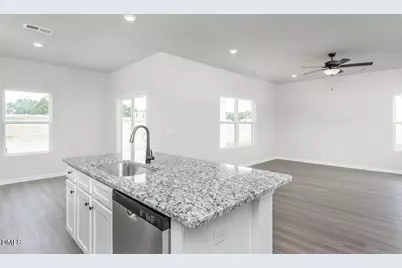 15 Empress Street, Broadway, NC 27505 - Photo 5