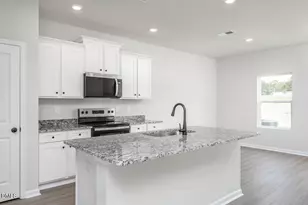 15 Empress St, Broadway, NC 27505 - Photo 3