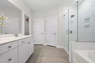 709 Toulouse Ct, Cary, NC 27519 - Photo 33