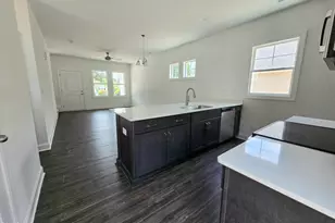 164 Jenkins St, Dunn, NC 28334 - Photo 3