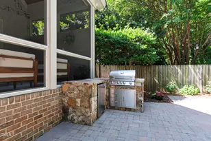 2805 Anderson Dr, Raleigh, NC 27608 - Photo 41