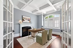 2805 Anderson Dr, Raleigh, NC 27608 - Photo 15