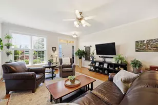 7040 Dayton Ridge Dr, Apex, NC 27539 - Photo 5