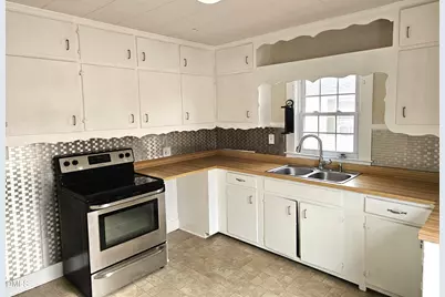 901 Grace Avenue, Burlington, NC 27217 - Photo 3