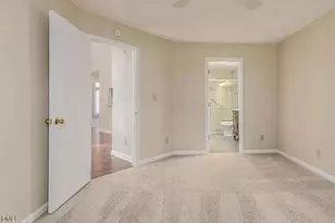 8031 Grey Oak Dr, Raleigh, NC 27615 - Photo 7