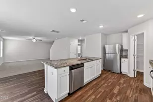 205 Brisk Dr, Zebulon, NC 27597 - Photo 9