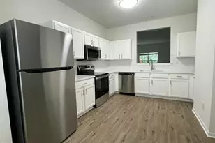 3525 Londonville Ln, Raleigh, NC 27604 - Photo 5