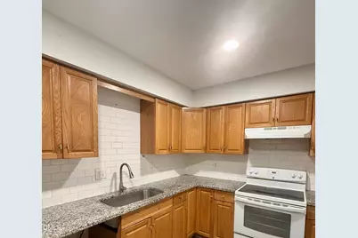 546 Pine Ridge Place, Raleigh, NC 27609 - Photo 7